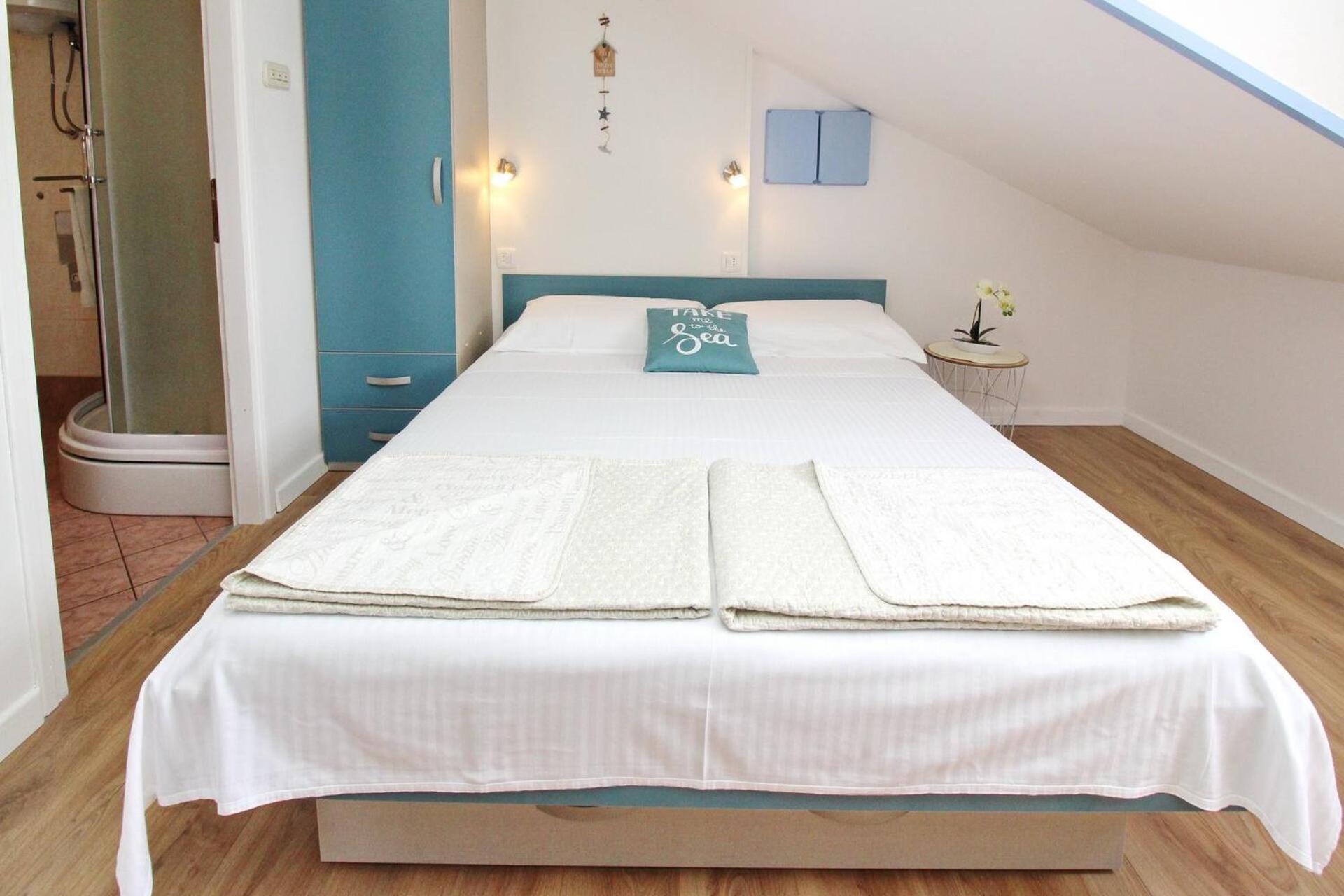 Apartments Silvija Cubranic Baška Екстериор снимка