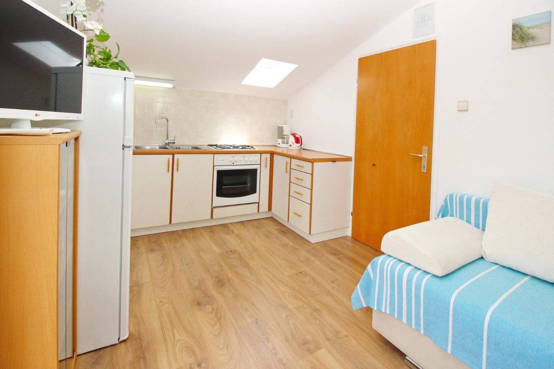 Apartments Silvija Cubranic Baška Екстериор снимка