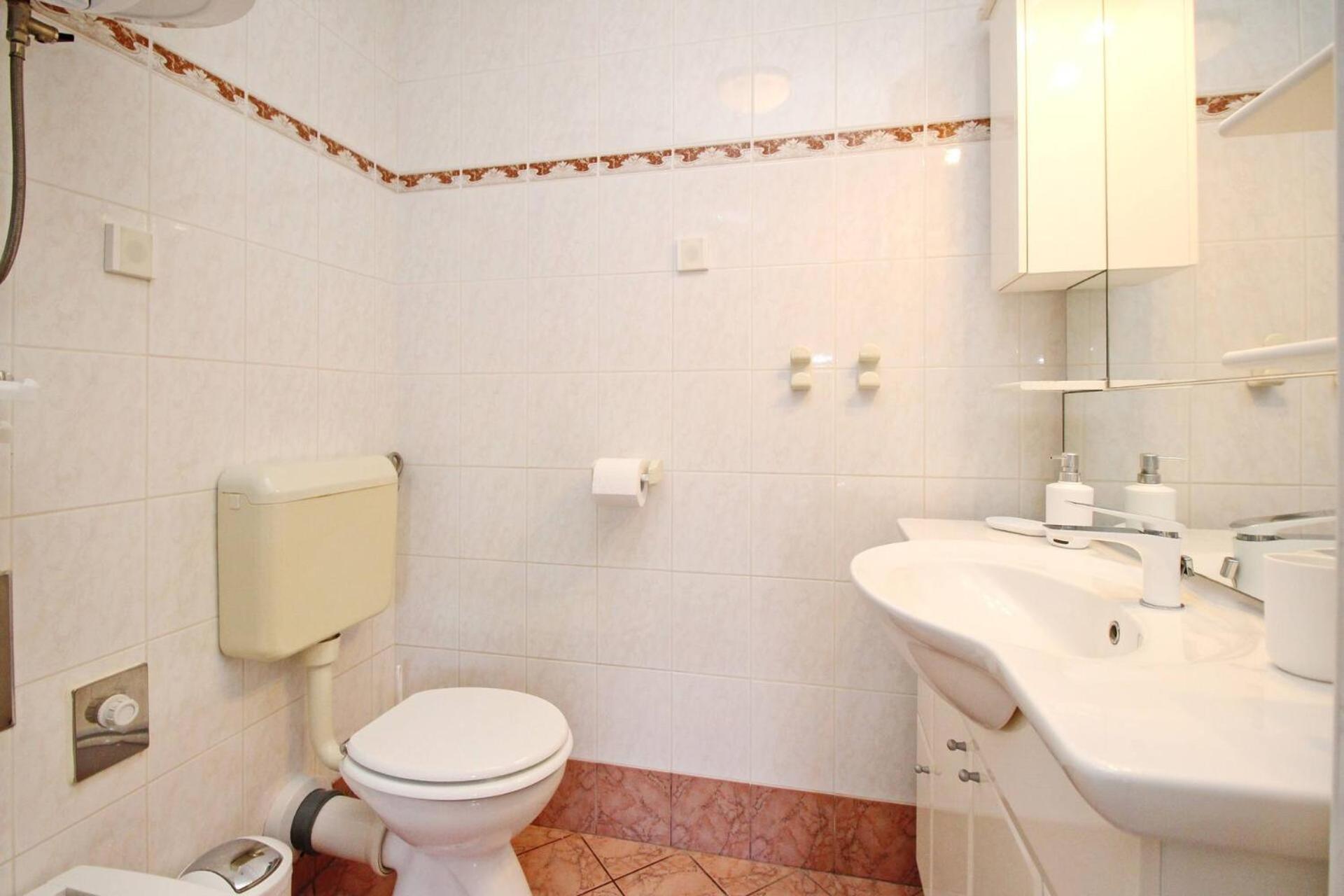 Apartments Silvija Cubranic Baška Екстериор снимка
