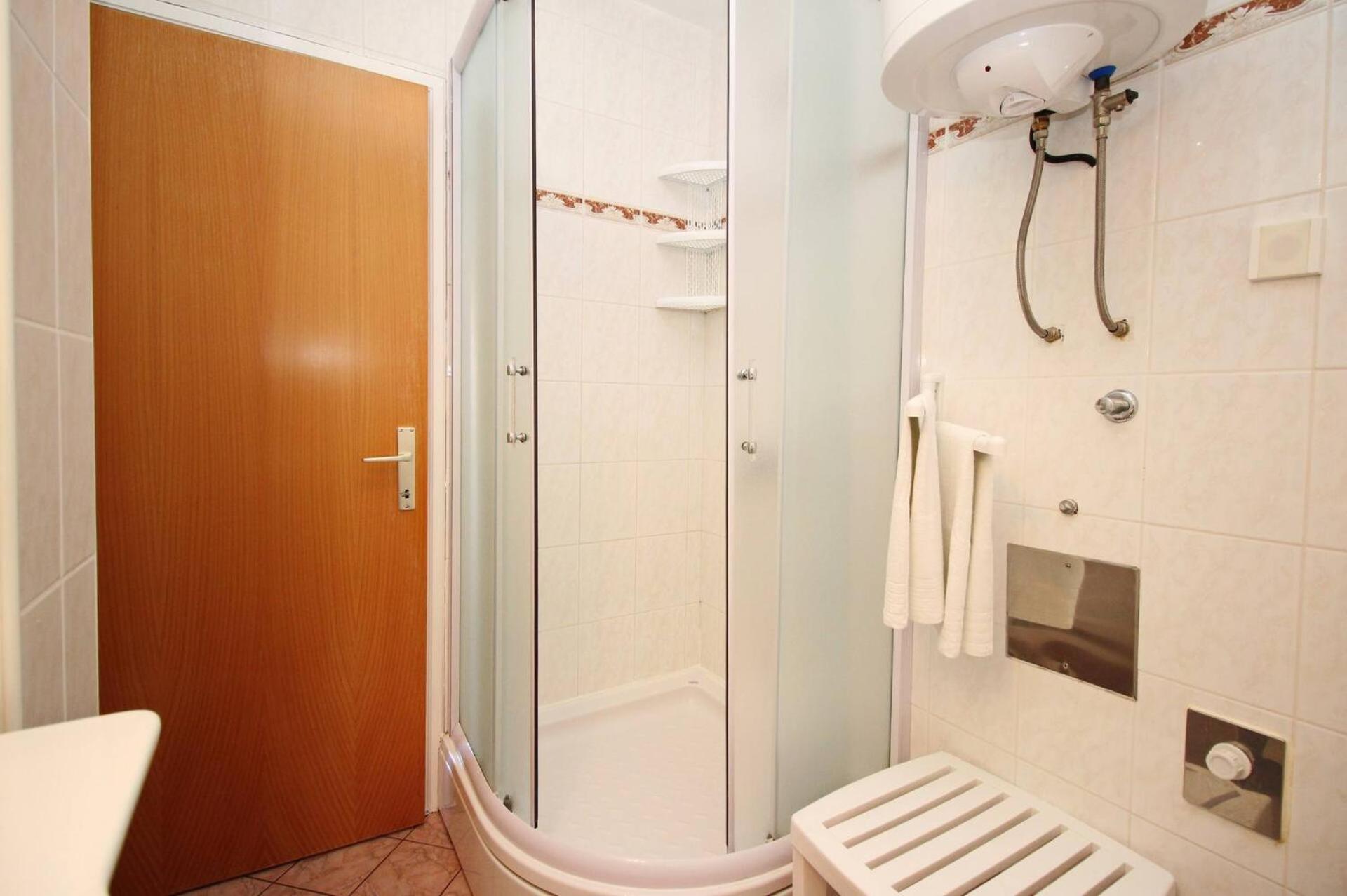 Apartments Silvija Cubranic Baška Екстериор снимка