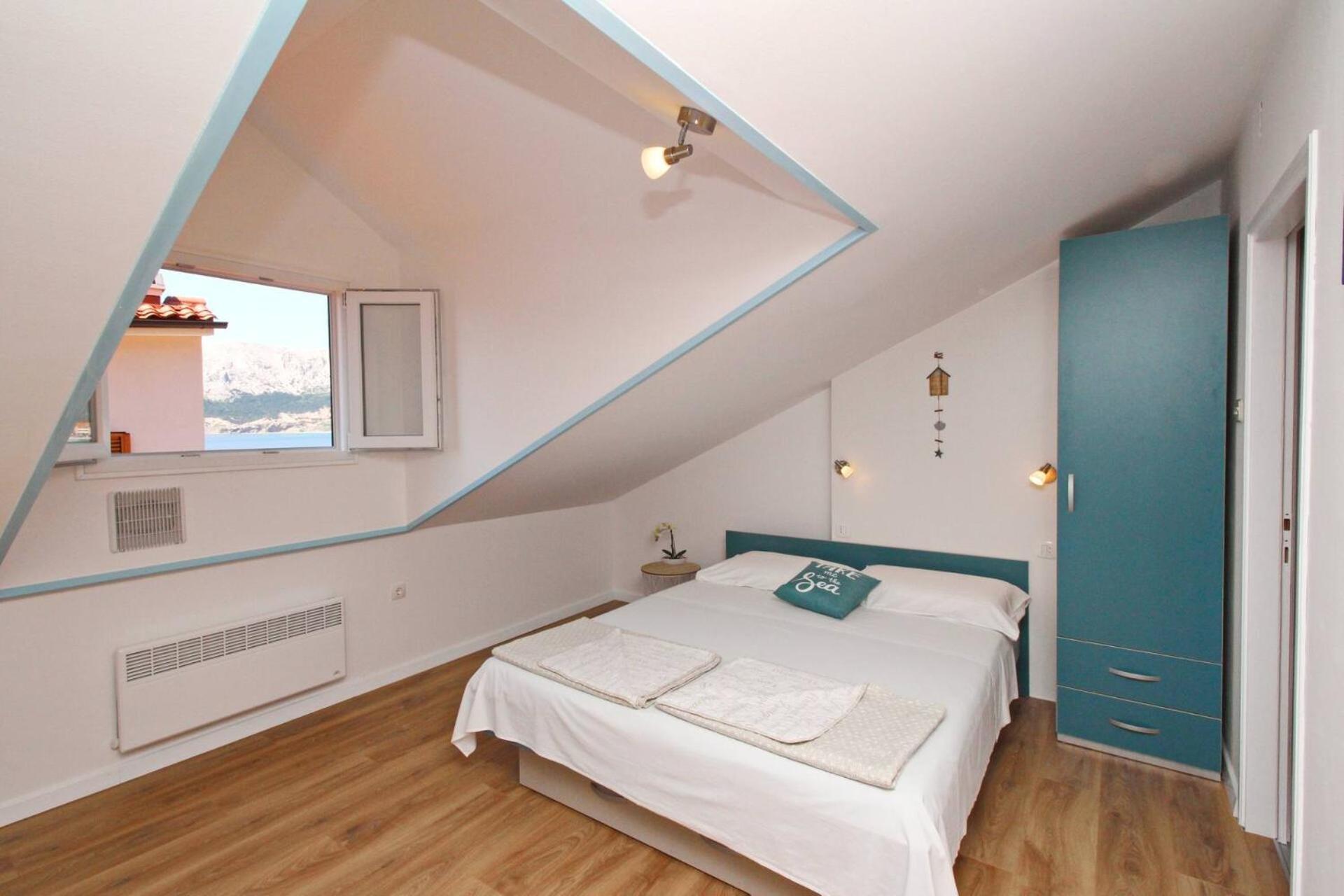 Apartments Silvija Cubranic Baška Екстериор снимка