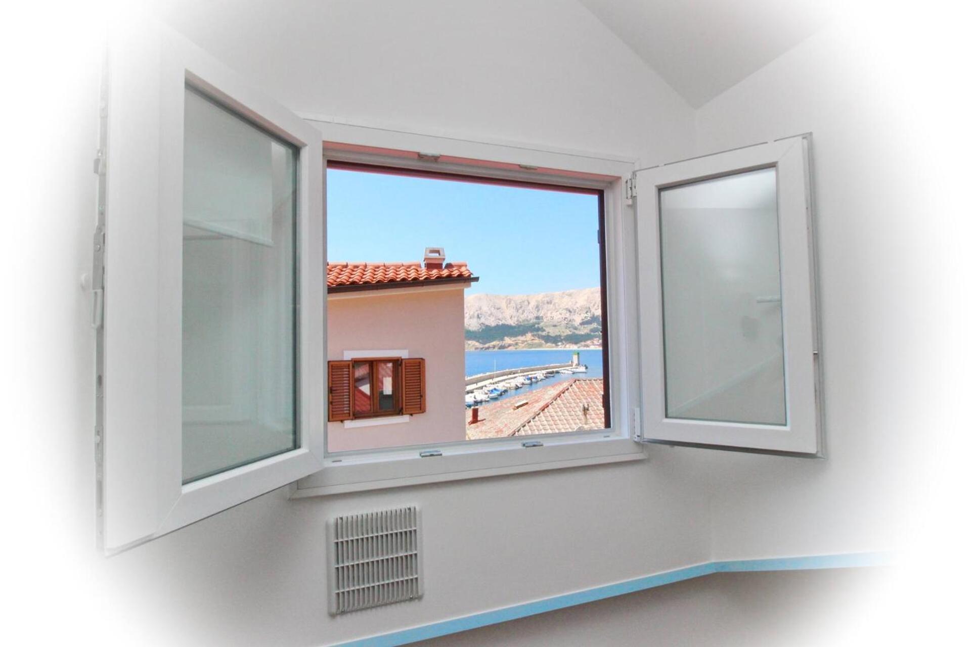 Apartments Silvija Cubranic Baška Екстериор снимка