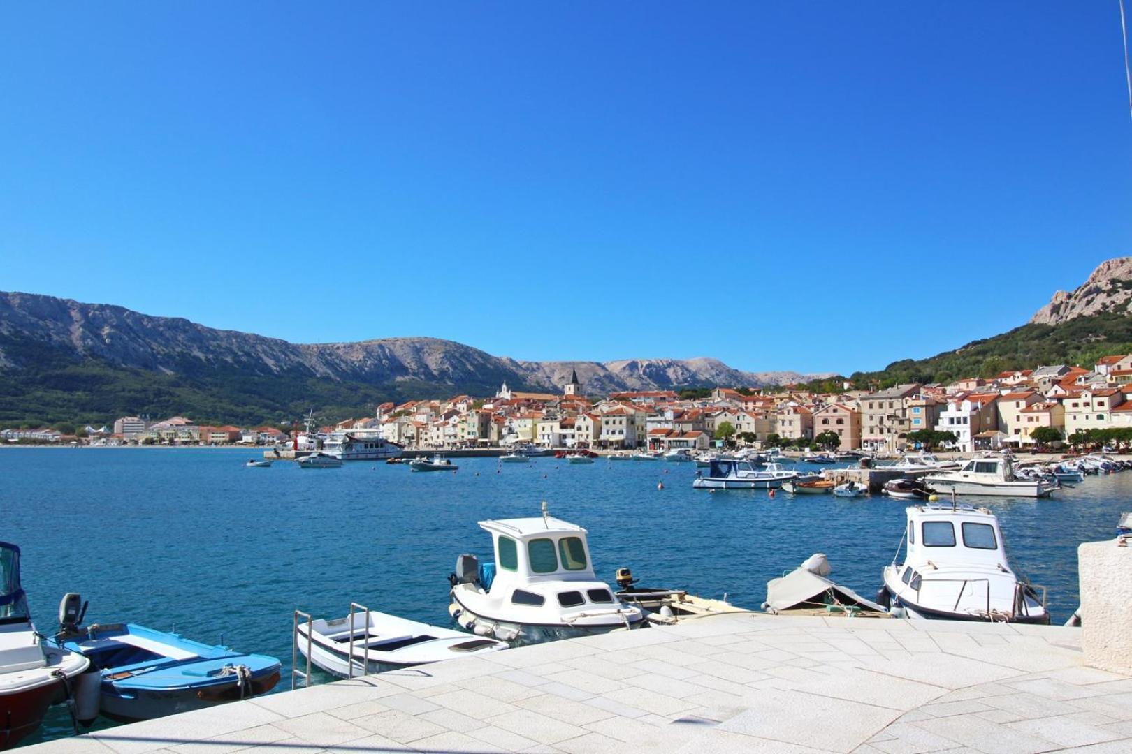 Apartments Silvija Cubranic Baška Екстериор снимка